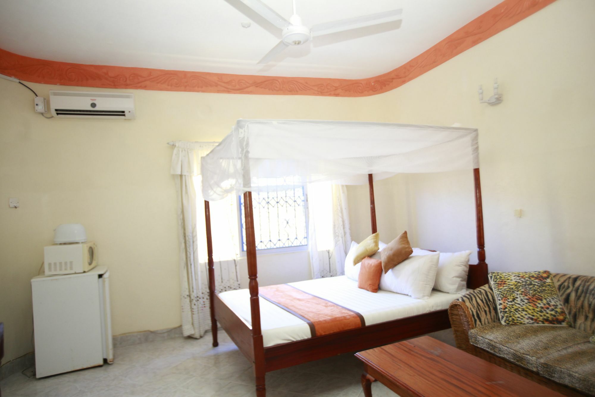 Jacyjoka Apartments Nyali Mombassa Buitenkant foto